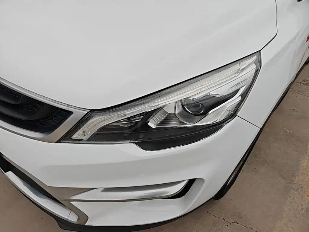 Geely Emgrand GS 2019 — фото 24