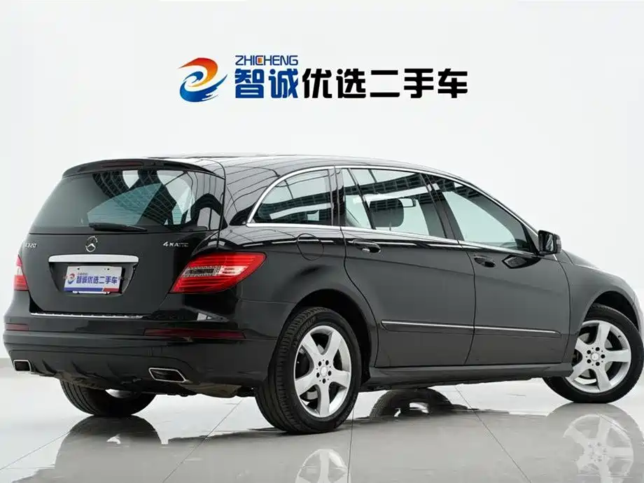 Mercedes-Benz R-Class 2015 — фото 4