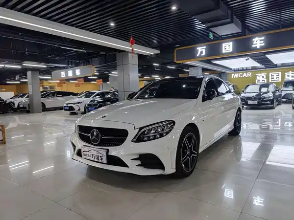 Mercedes-Benz C-Class 2020