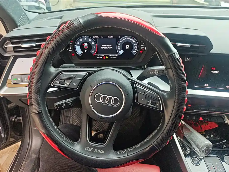 Audi A3 2024 — фото 15