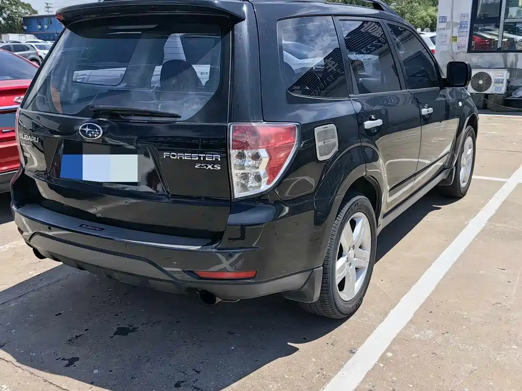 Subaru Forester 2010