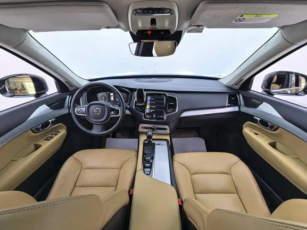 Volvo XC90 2016 — фото 9