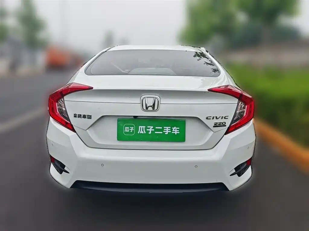 Honda Civic 2020 — фото 3