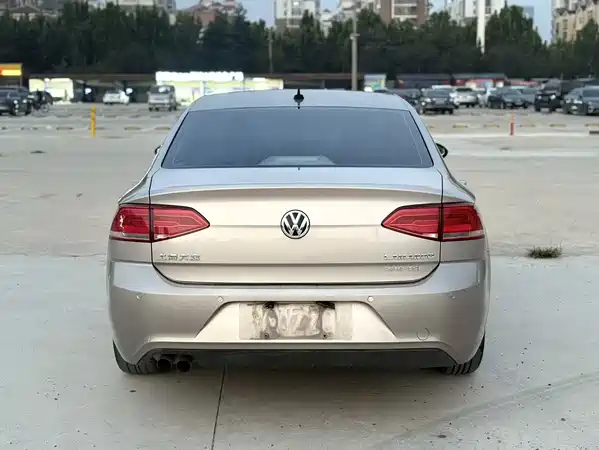 Volkswagen Lamando 2016