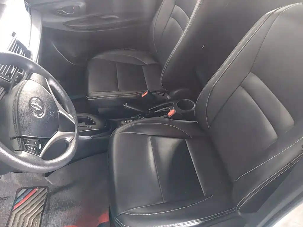 Toyota Vios 2023 — фото 15