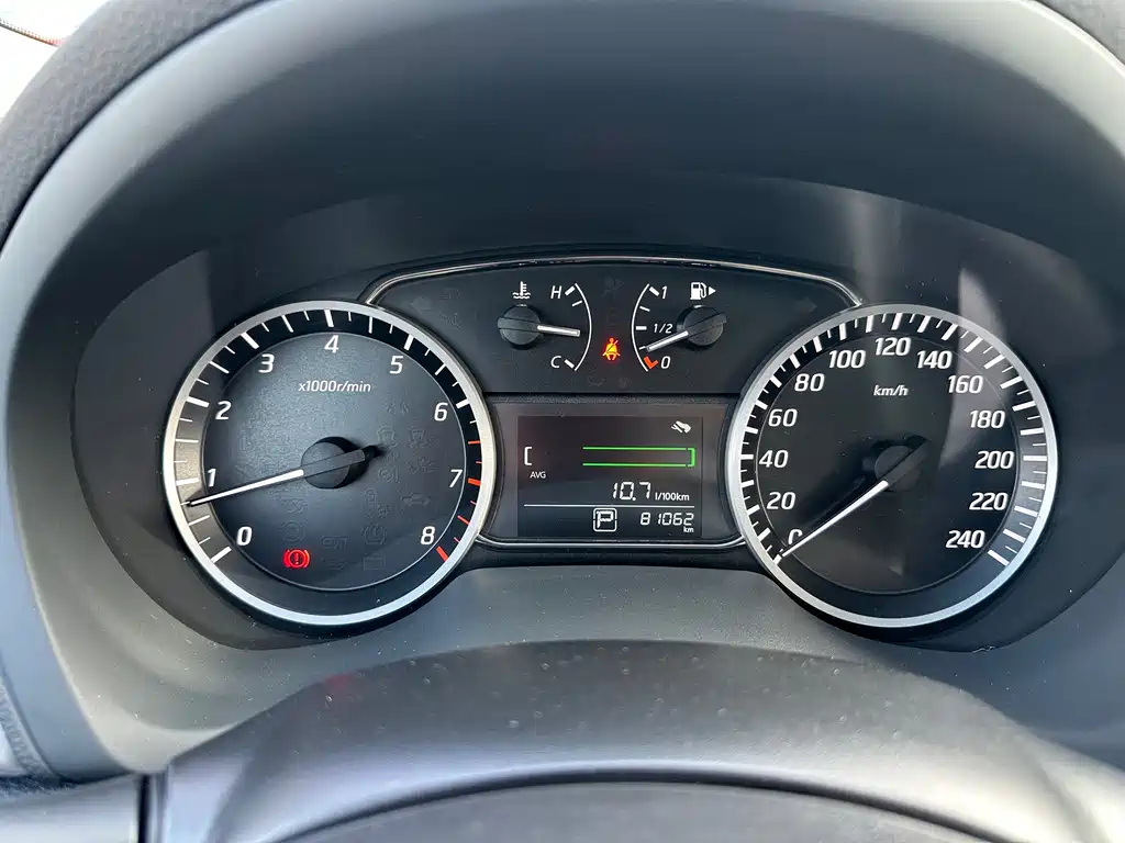 Nissan Sylphy 2019 — фото 14