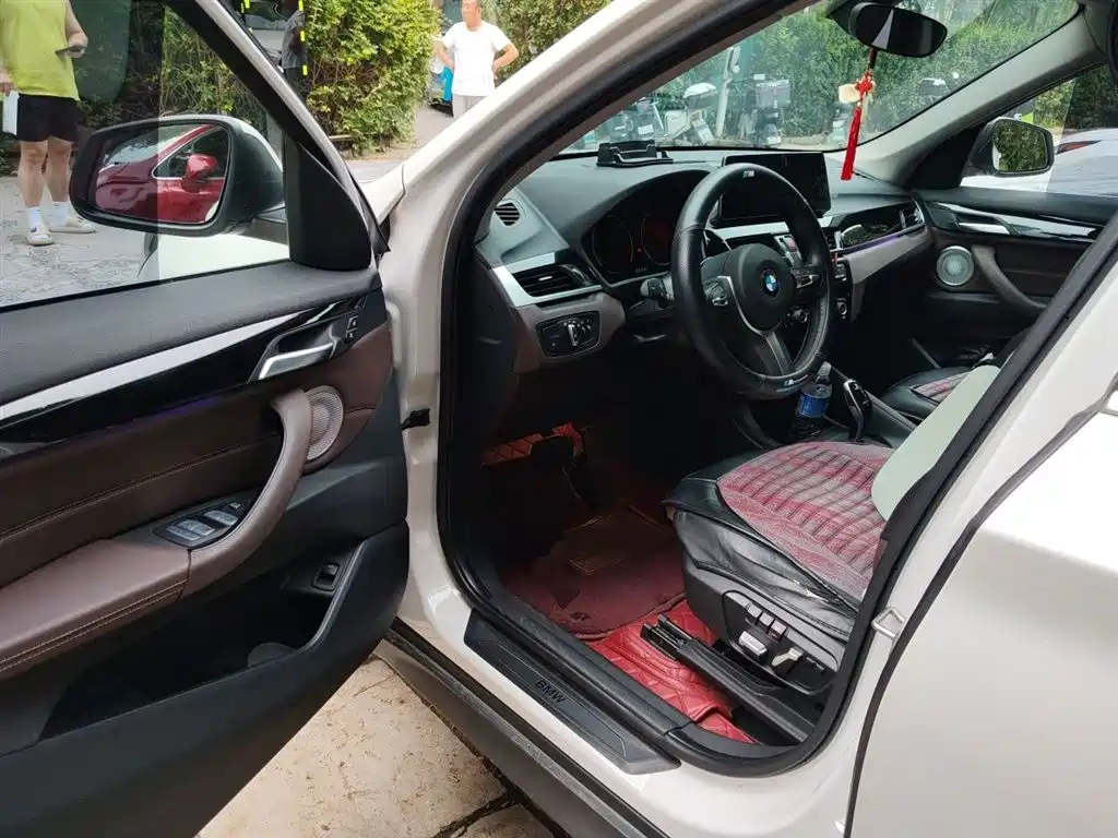 BMW X1 2022 — фото 17