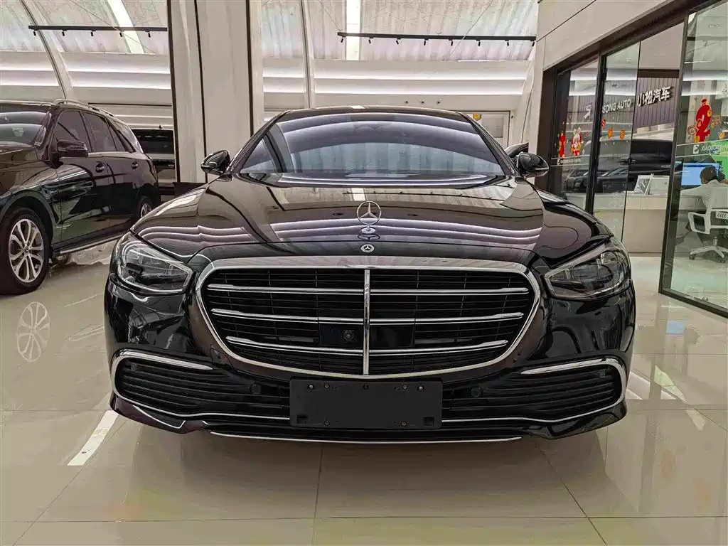 Mercedes-Benz S-Class 2024 — фото 2