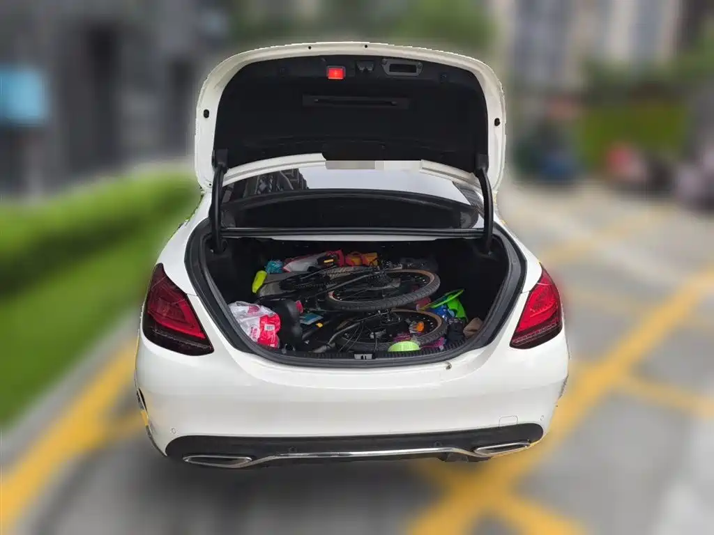 Mercedes-Benz C-Class 2019 — фото 20