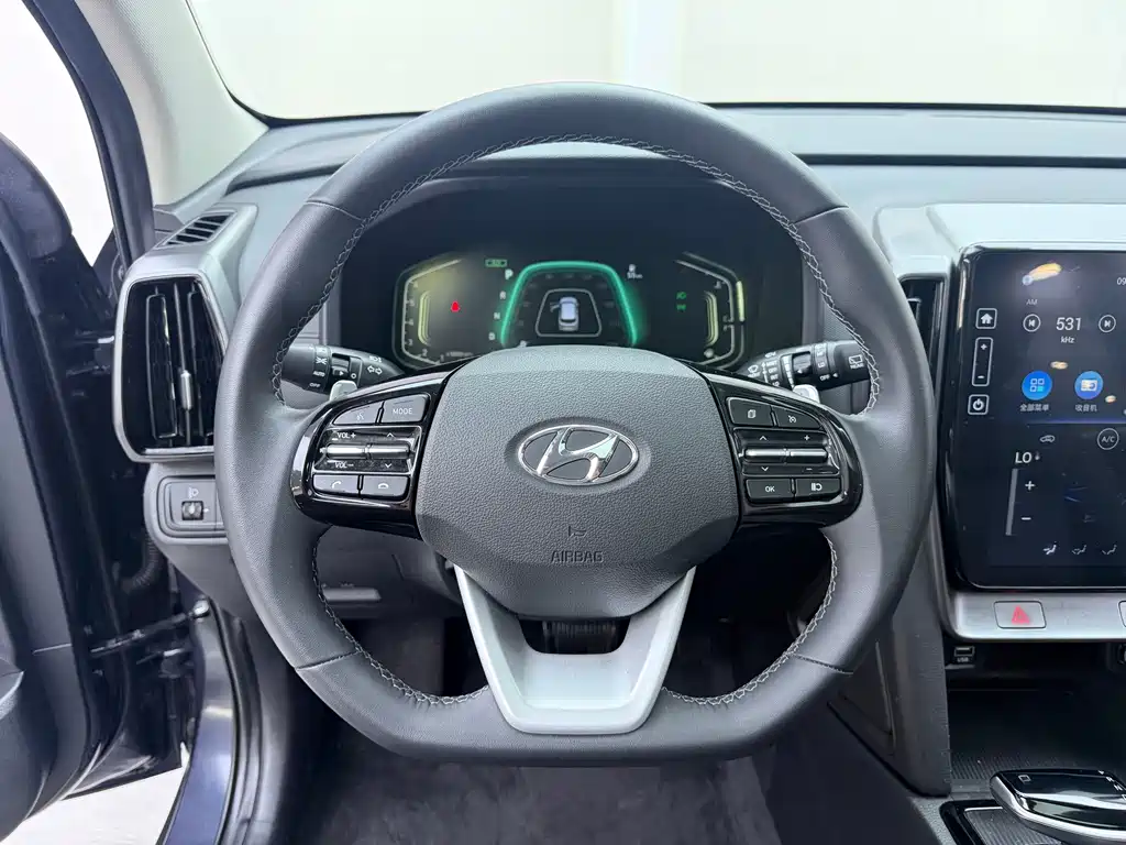 Hyundai ix35 2022 — фото 11