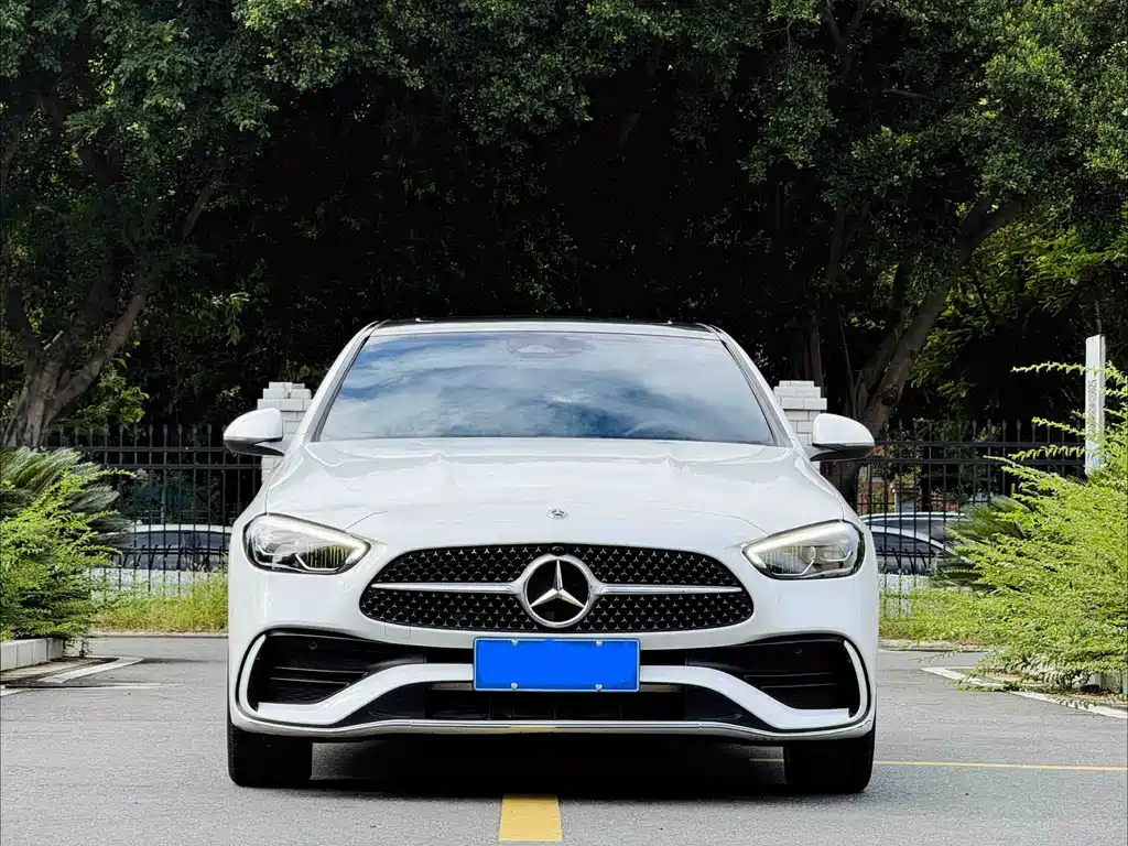 Mercedes-Benz C-Class 2023