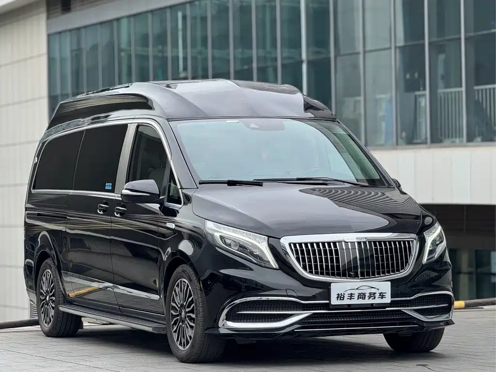 Mercedes-Benz V-Class 2022 — фото 3