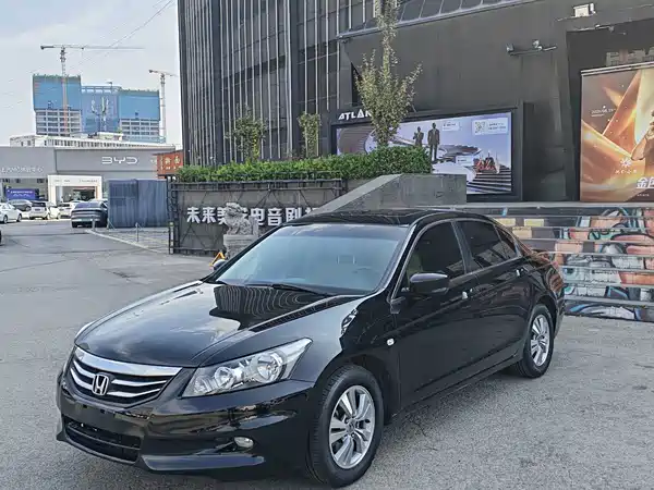 Honda Accord 2011