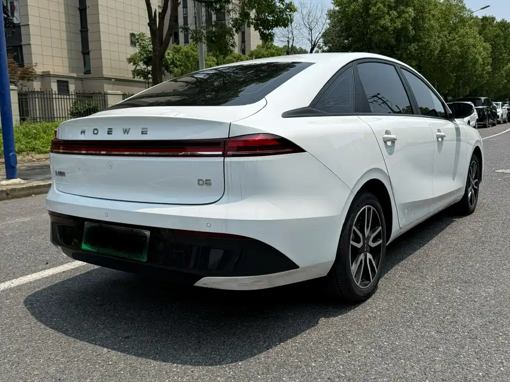 Roewe D6 2025 — фото 17