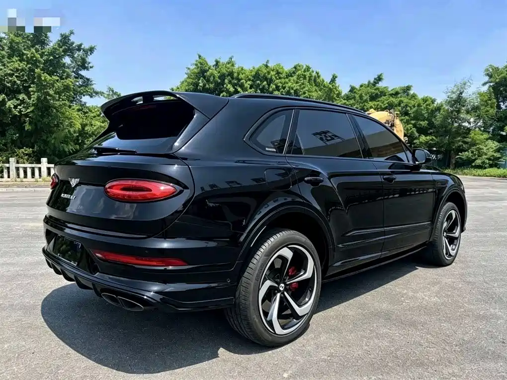 Bentley Bentayga 2022