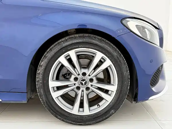 Mercedes-Benz C-Class 2018