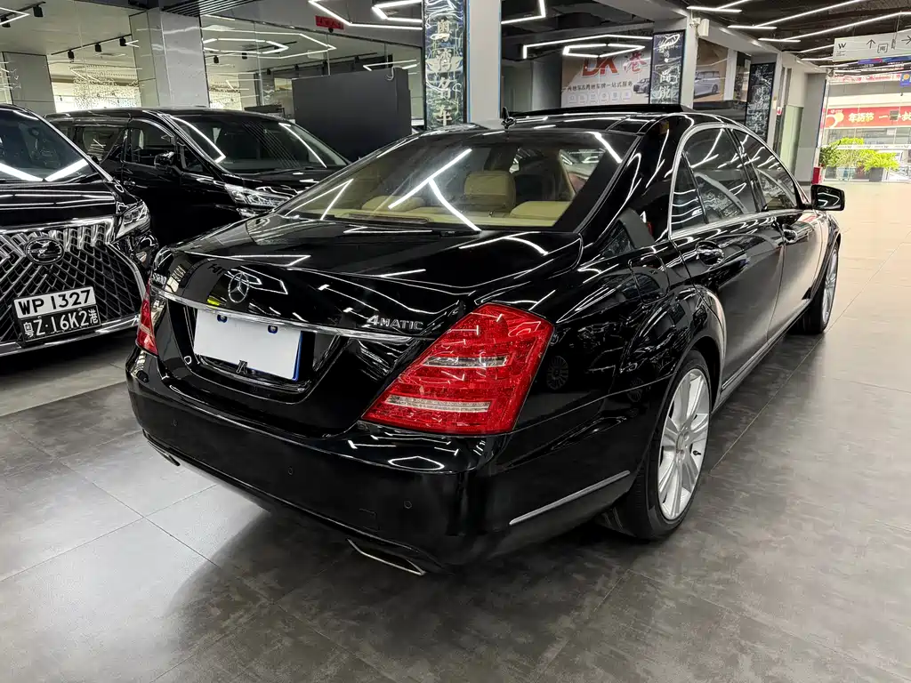 Mercedes-Benz S-Class 2009 — фото 17
