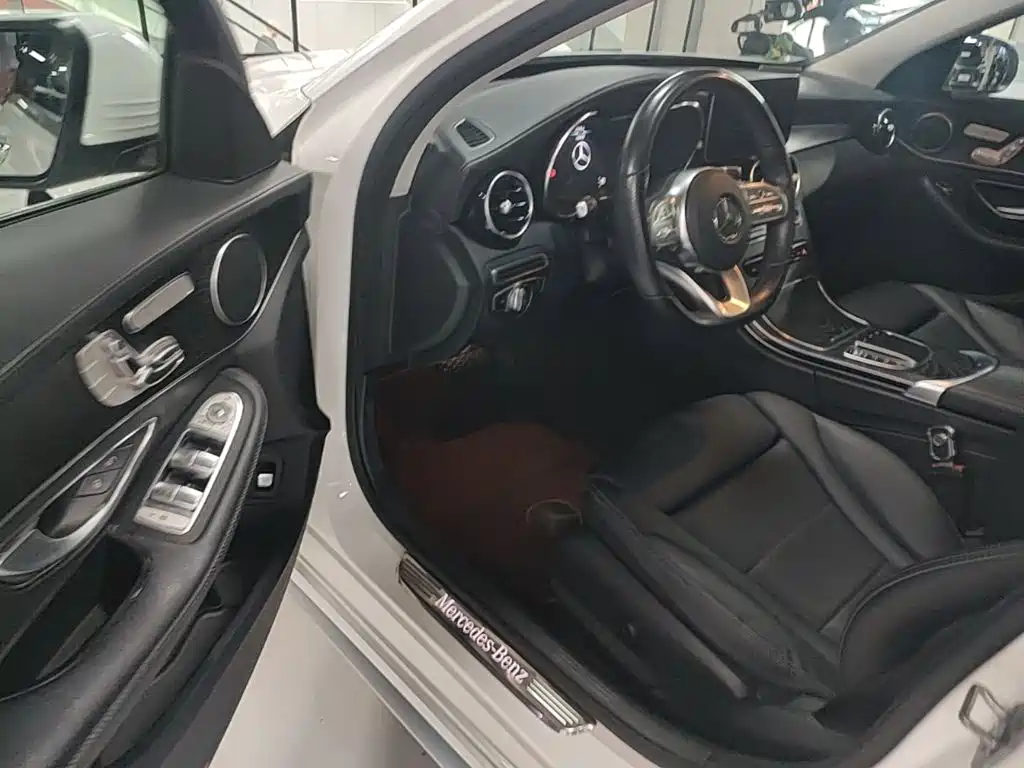Mercedes-Benz C-Class 2021 — фото 15
