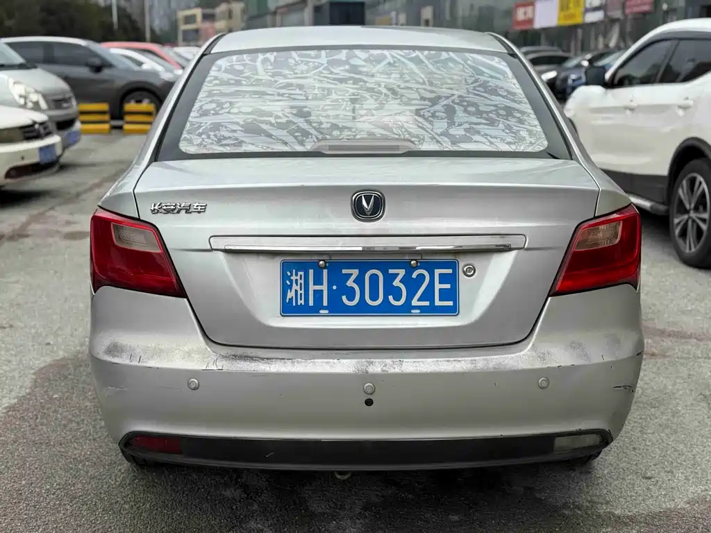 Changan V3 2014 — фото 4