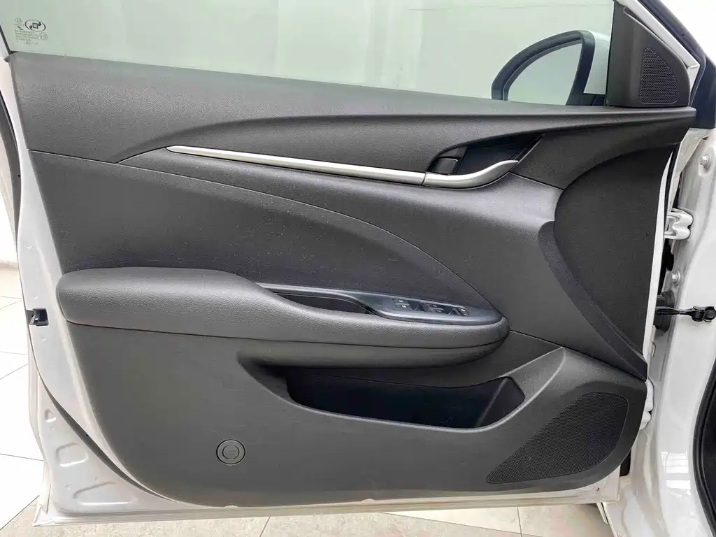 Buick Excelle GT 2021 — фото 12