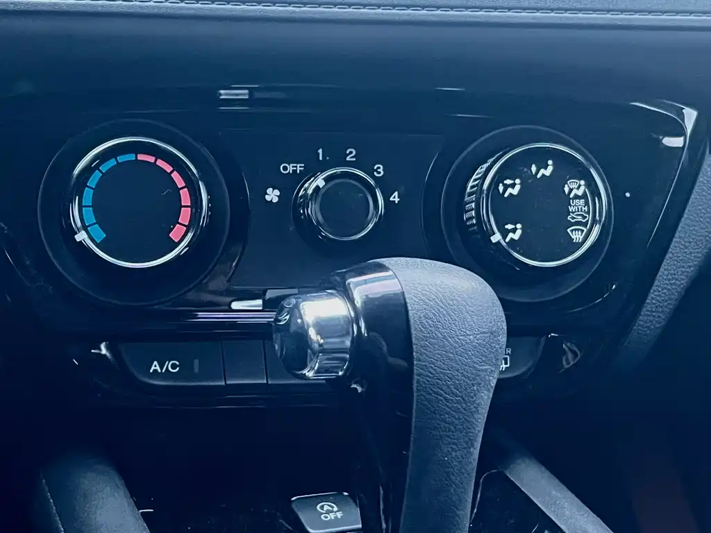Honda Vezel 2018 — фото 12