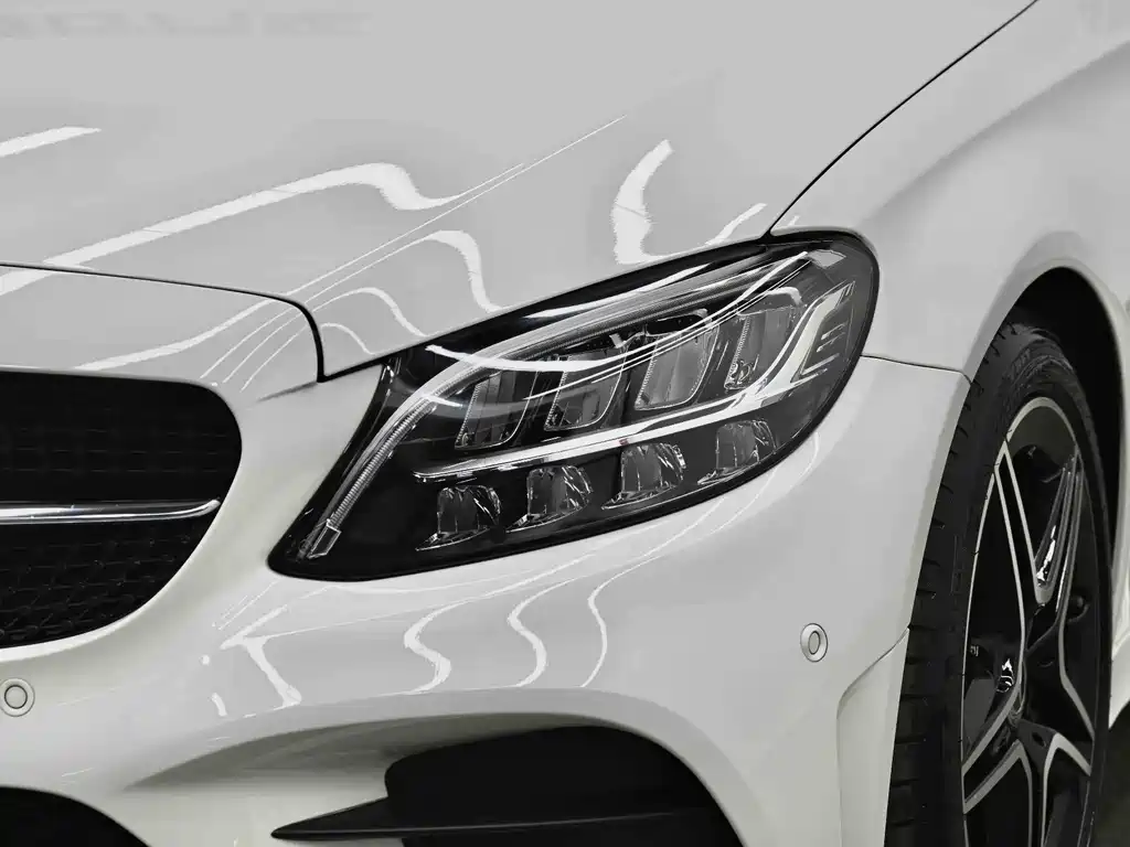 Mercedes-Benz C-Class 2023 — фото 11
