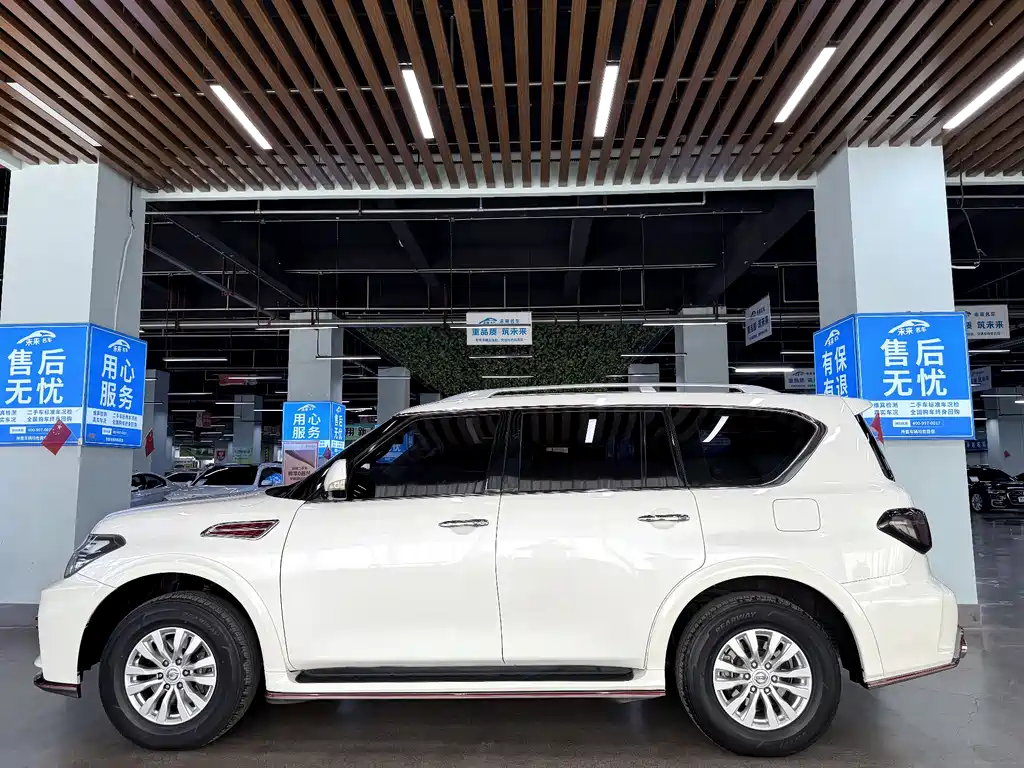 Nissan Patrol 2018 — фото 17