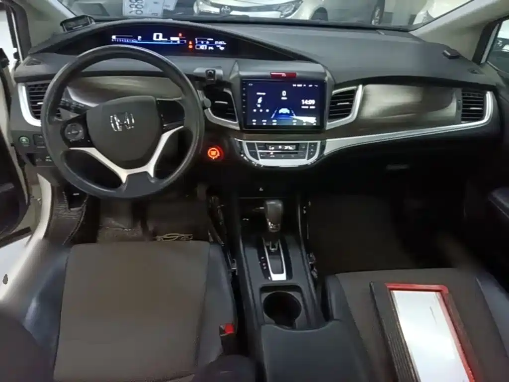 Honda Jade 2019 — фото 10