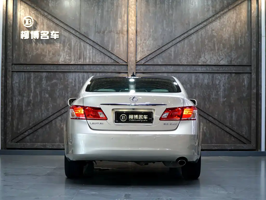 Lexus ES 2012