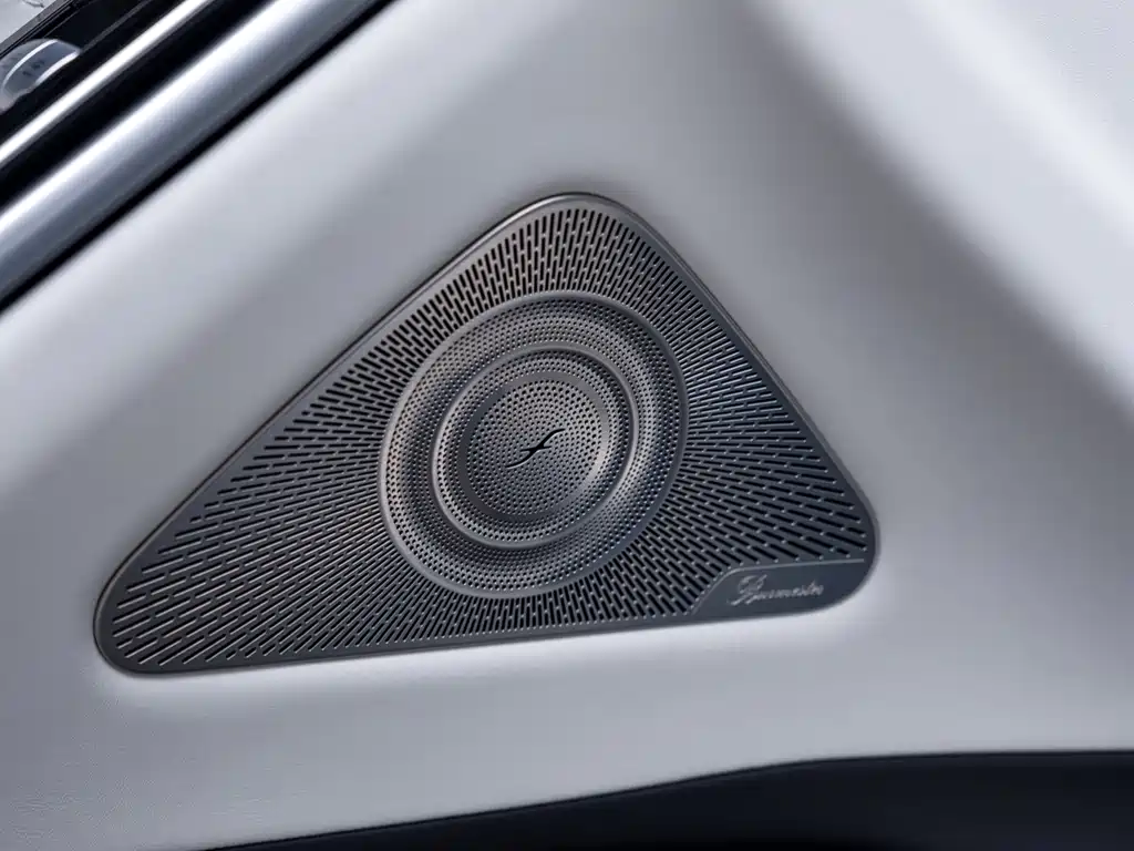 Mercedes-Benz Maybach S-Class 2023 — фото 18