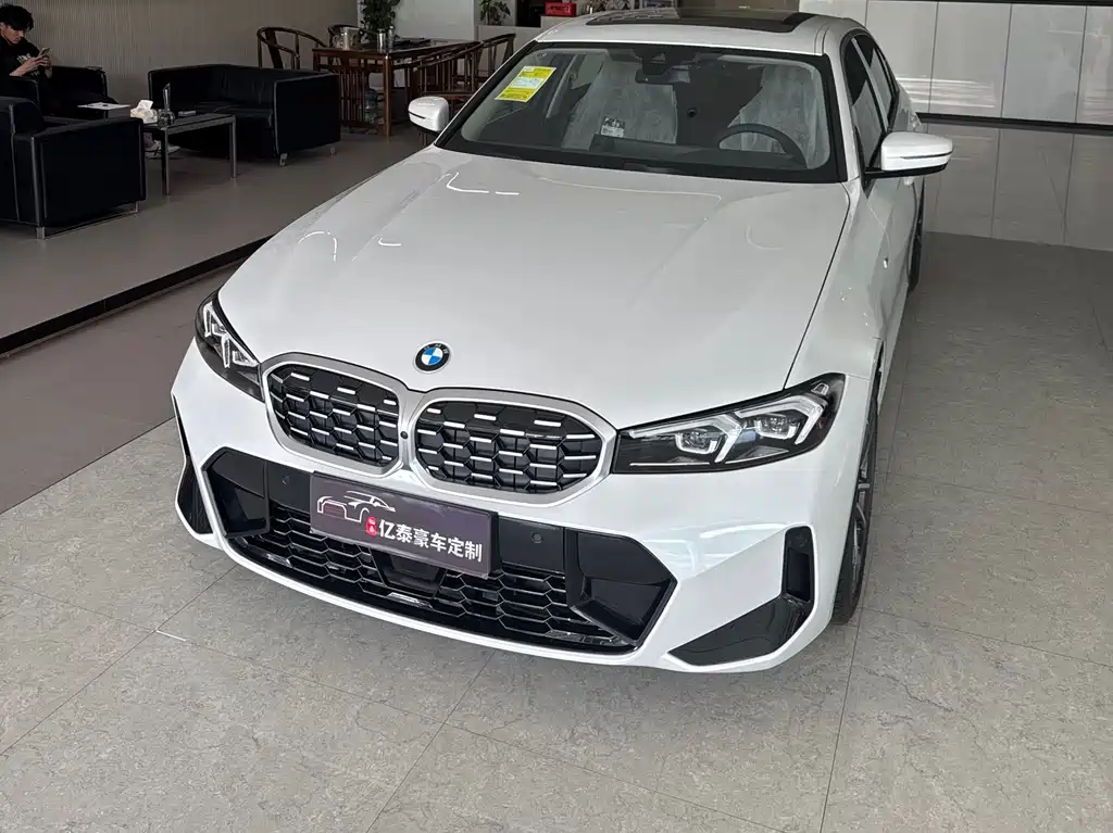 BMW 3 Series — фото 1