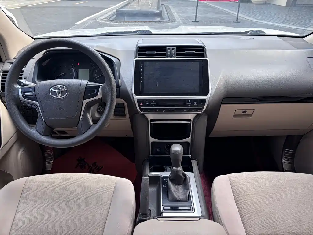 Toyota Prado 2018 — фото 13