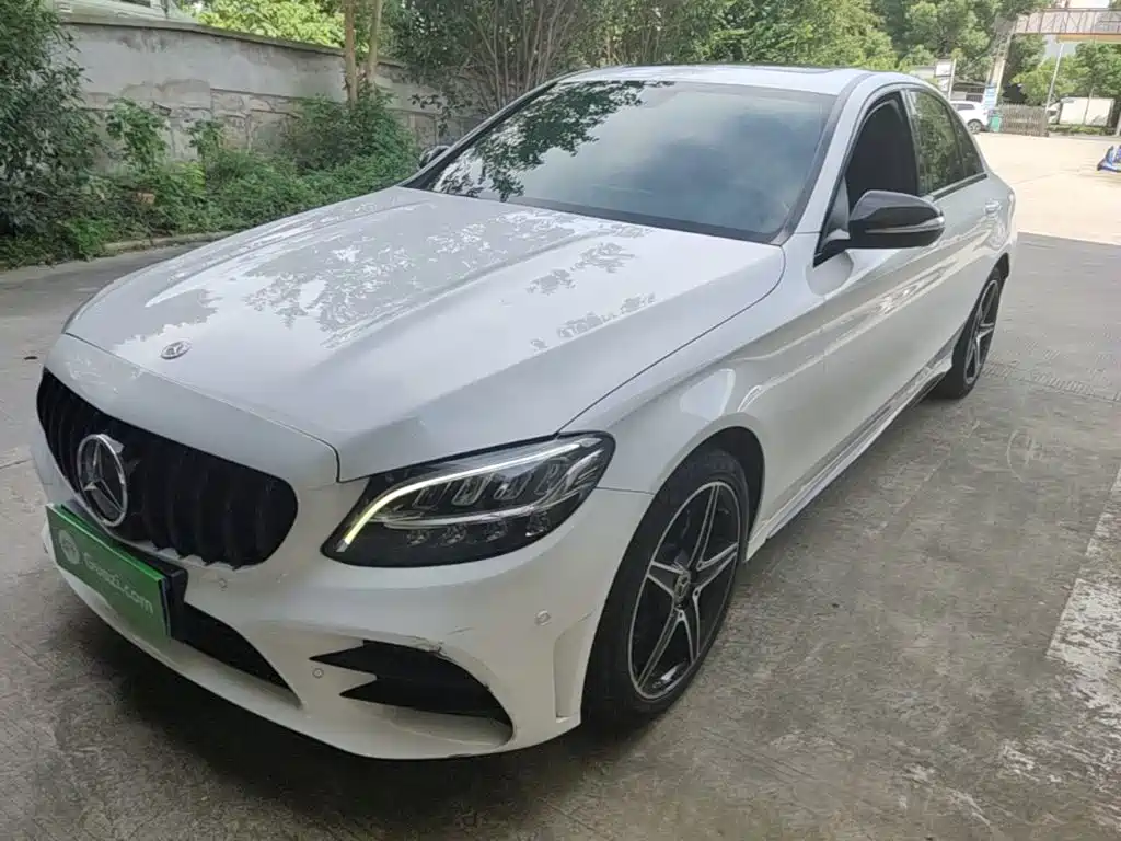 Mercedes-Benz C-Class 2020