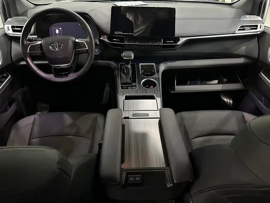 Toyota Sienna 2022