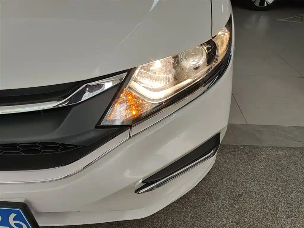 Honda Jade 2020 — фото 24