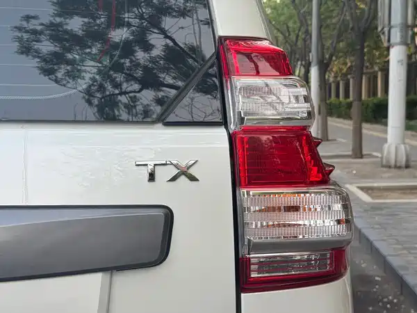 Toyota Prado 2017
