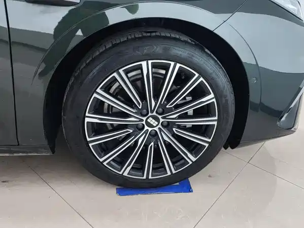 Geely Galaxy Starshine 8 2025