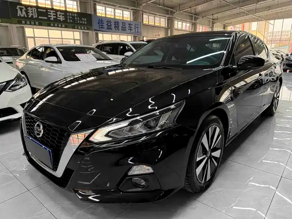 Nissan Teana 2021