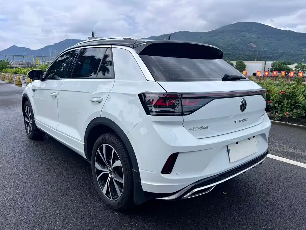 Volkswagen T-Roc 2024 — фото 13