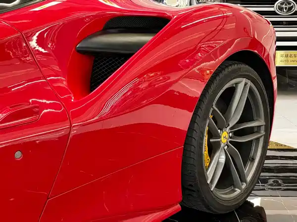 Ferrari 488 2015
