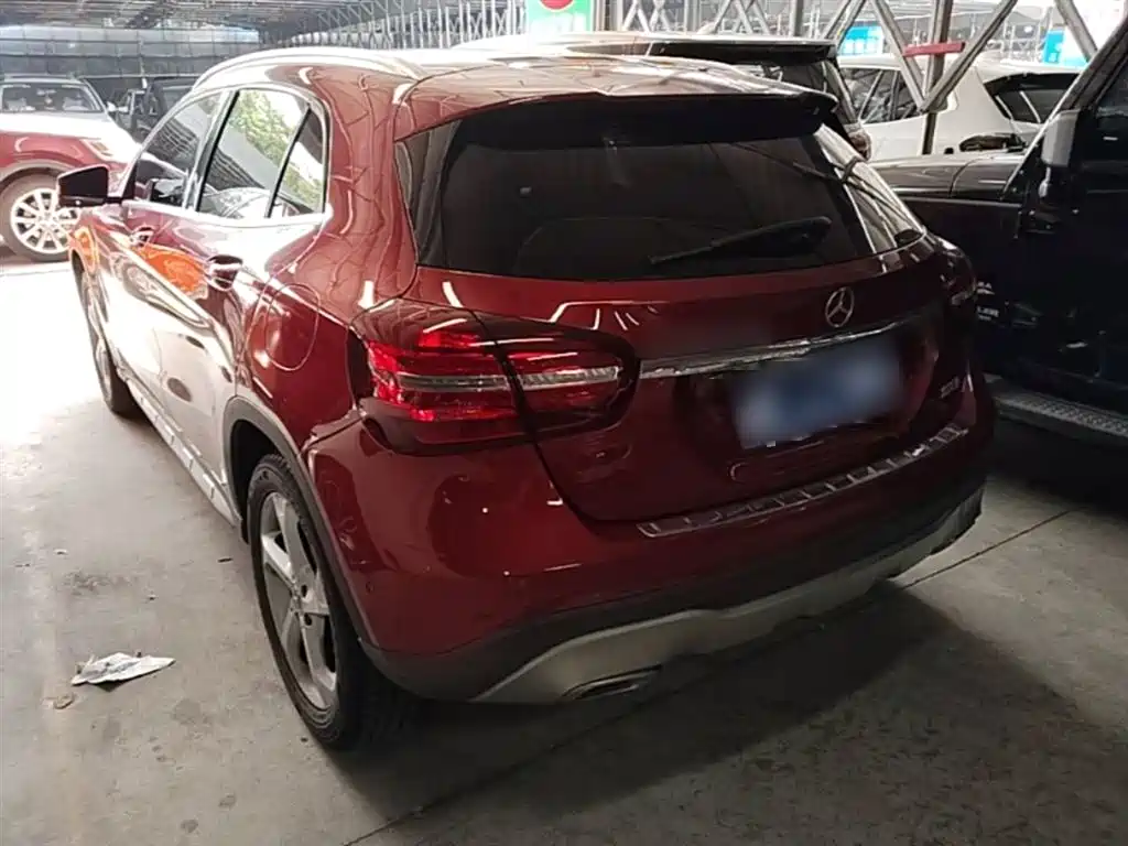 Mercedes-Benz GLA 2018 — фото 5