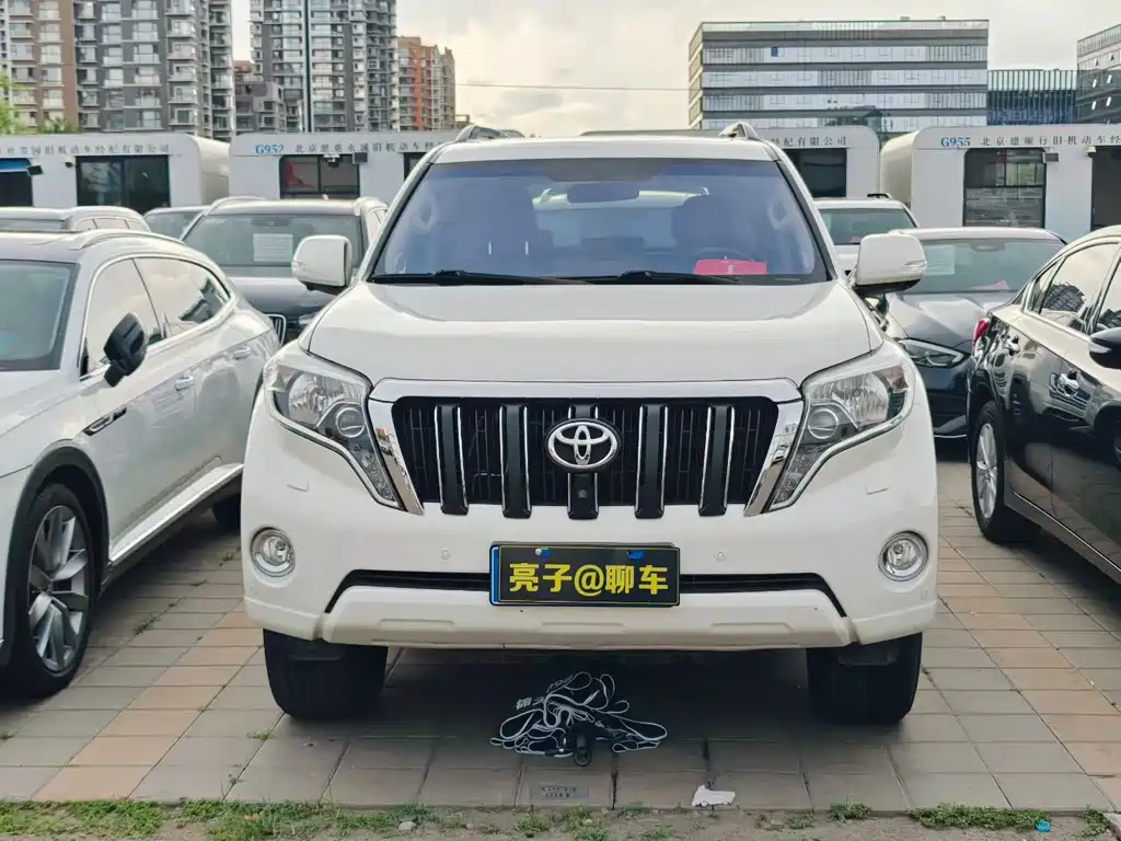 Toyota Prado 2015
