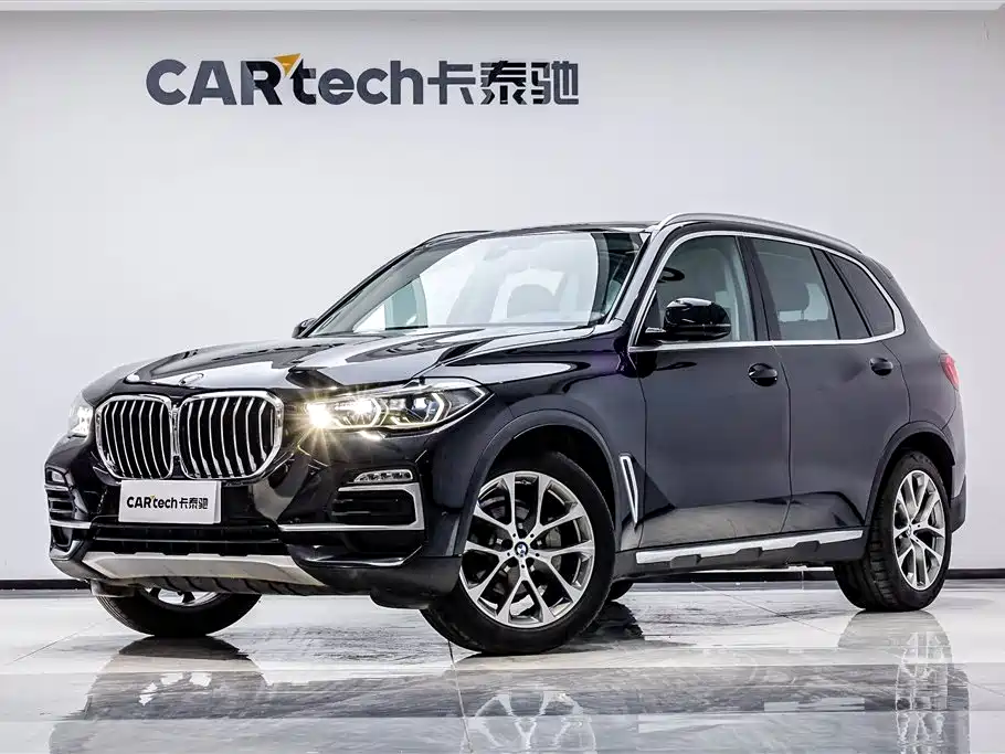 BMW X5 2020 — фото 1