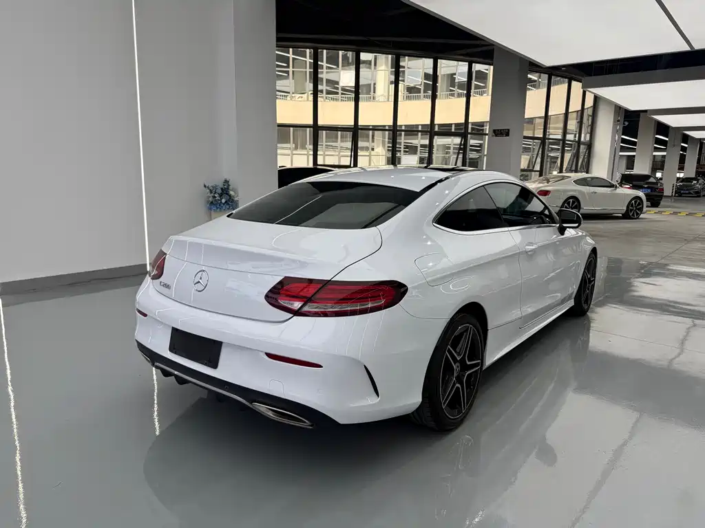 Mercedes-Benz C-Class 2021 — фото 13