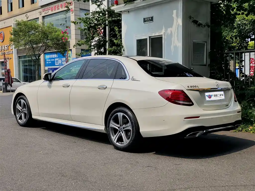 Mercedes-Benz E-Class 2018