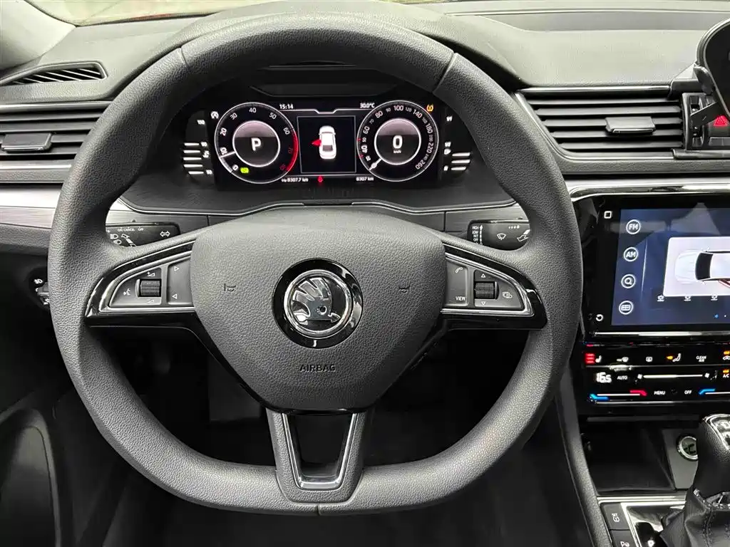 Skoda Superb 2024