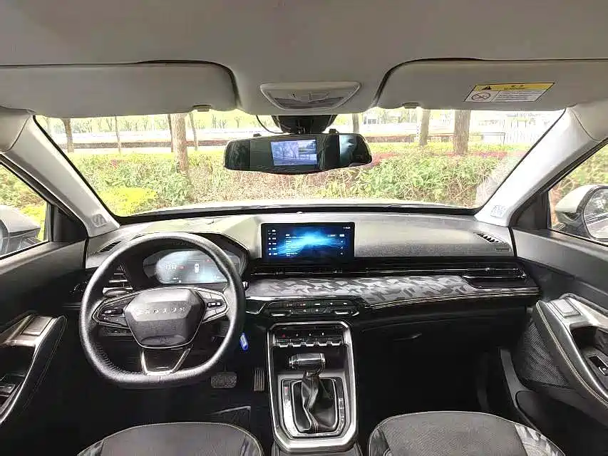 Baojun RS-3 2020 — фото 10