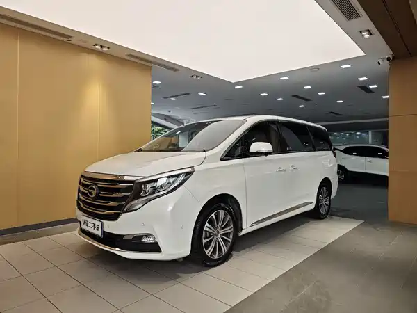 GAC Trumpchi M8 2018