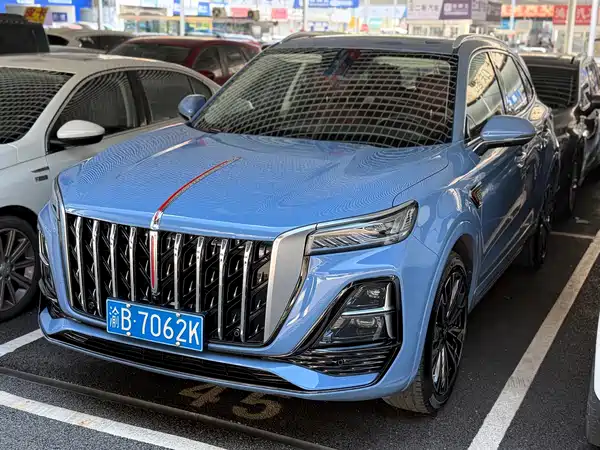 Hongqi HS5 2023