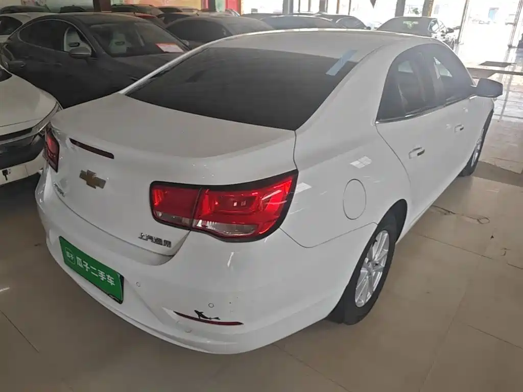 Chevrolet Malibu 2017 — фото 7